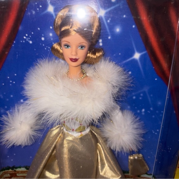 Barbie Golden Waltz Doll Special Edition 1998 Mattel No. 22976 - Picture 5 of 14